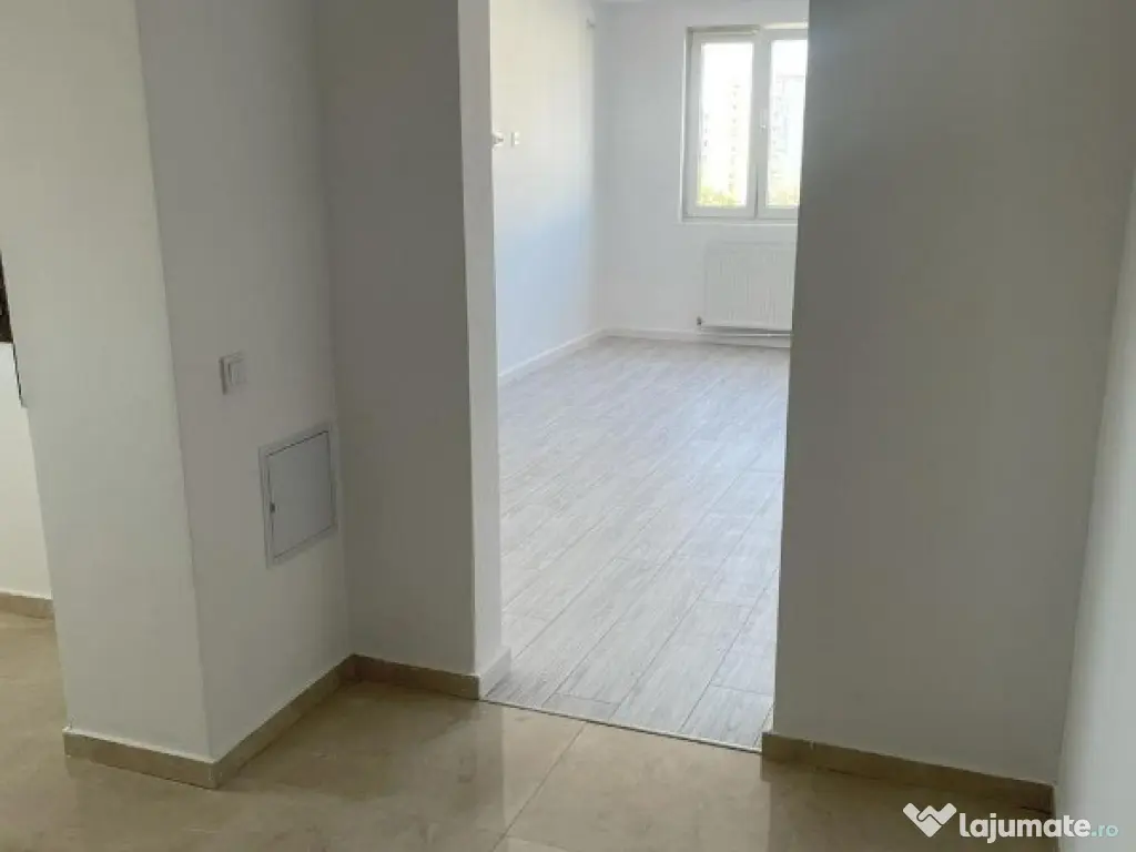Titan, Piata Salajan, Apartament 3 camere, Complet Renovat!