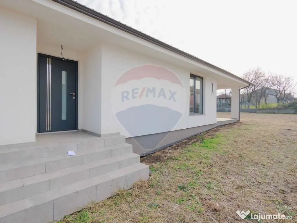 Casă de vânzare pe un nivel în Cartierul Tineretului, ...