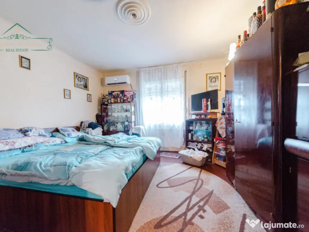 Casa cu 2 camere si 900 mp teren, zona Subcetate, Arad 