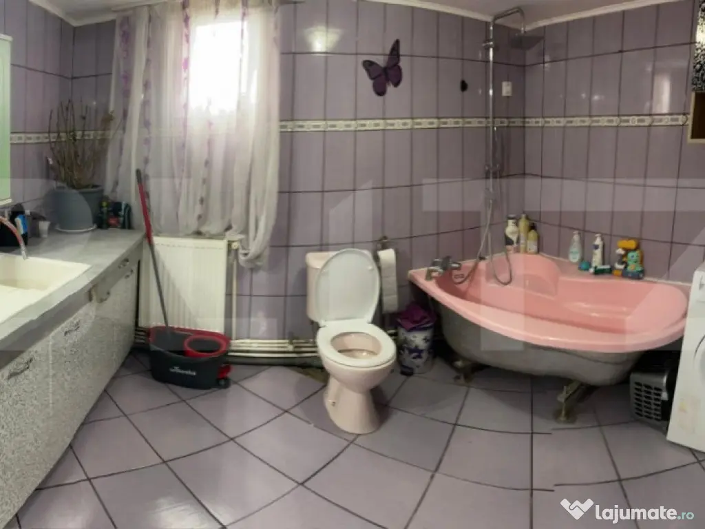 Oportunitate!!! Casa cu 6 camere, 200mp utili, Radauti 