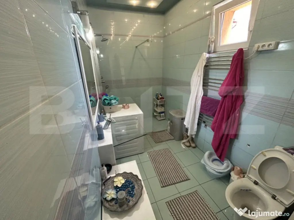 Casă ultracentrală 4 camere în Oradea