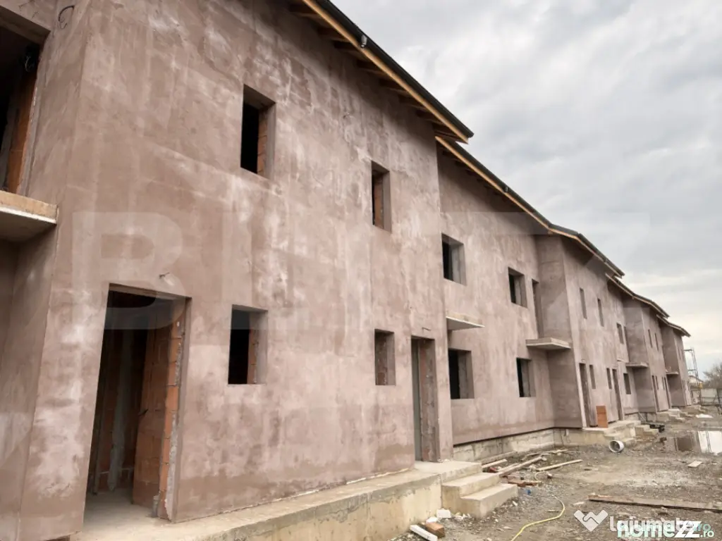 Casă modernă in Ploiesti + curtea + 2 locuri de parcare.