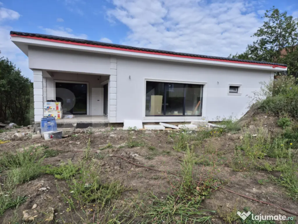 Casa semifinisata pe un nivel, 600mp teren 