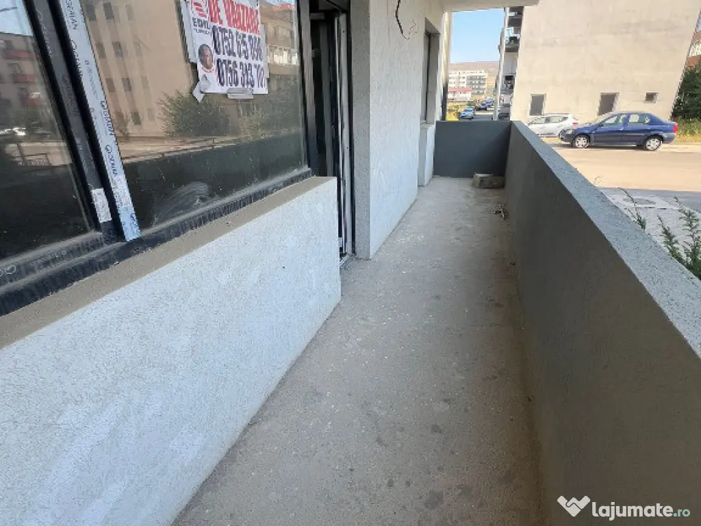 Apartament cu 3 camere zona Urusuagului!