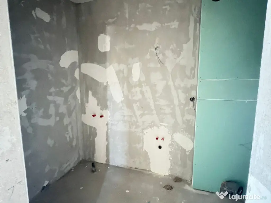 Apartament cu 3 camere zona Urusuagului!