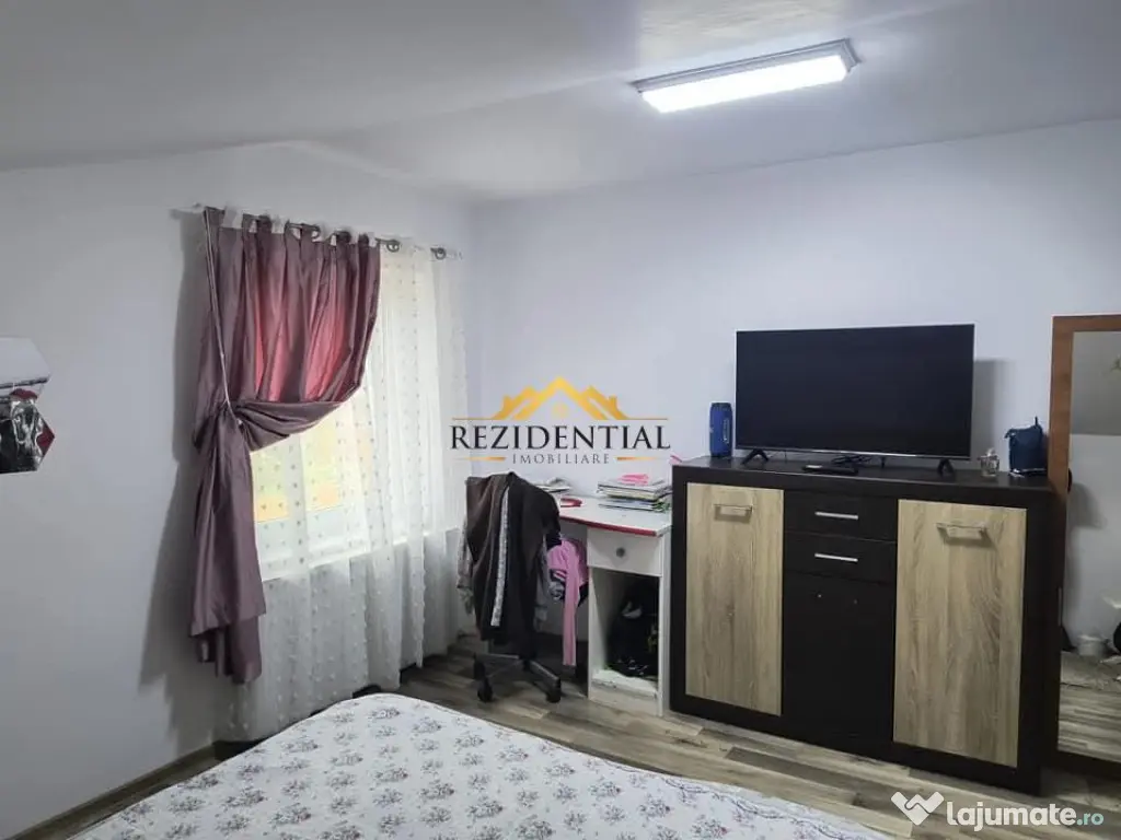 CASA CU ETAJ - CATAMARASTI 