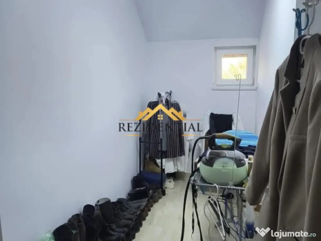 CASA CU ETAJ - CATAMARASTI 