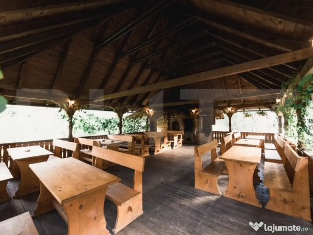 O bijuterie maramureșeană gata să-și întâmpine noii pr