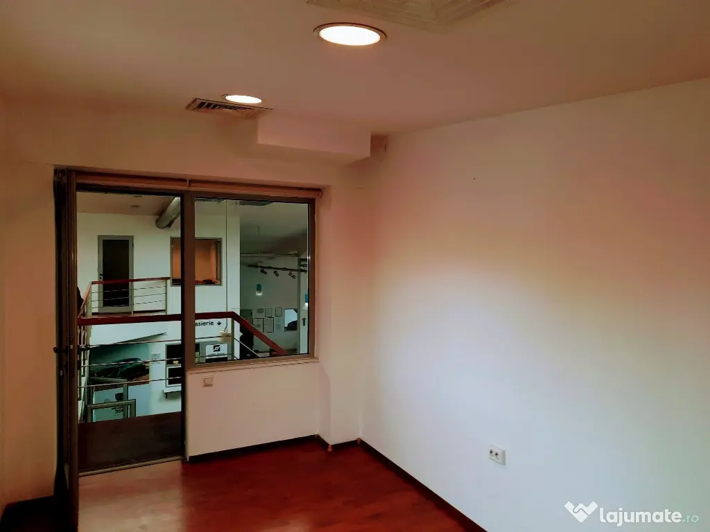 Cabina de vopsit si birouri de inchiriat 