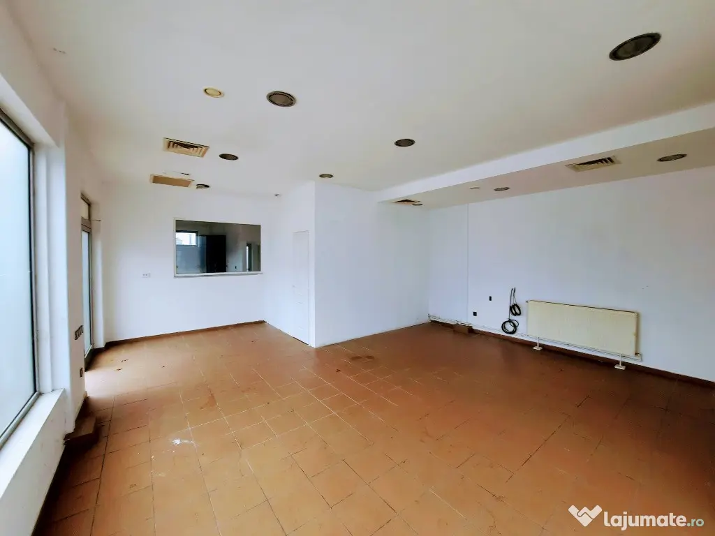 Cabina de vopsit si birouri de inchiriat 