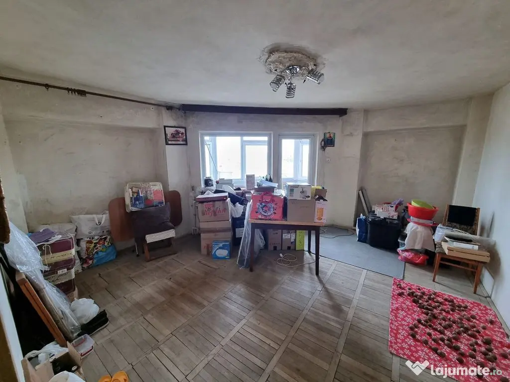 Centru Ferdinand-apartament 2 camere decomandat 60 mp 