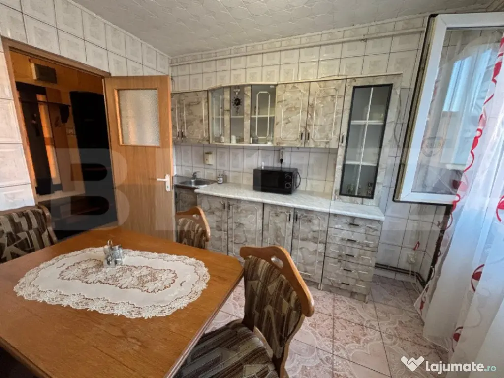 Apartament semidecomandat 2 camere, 49,46 mp, zona Micro 11