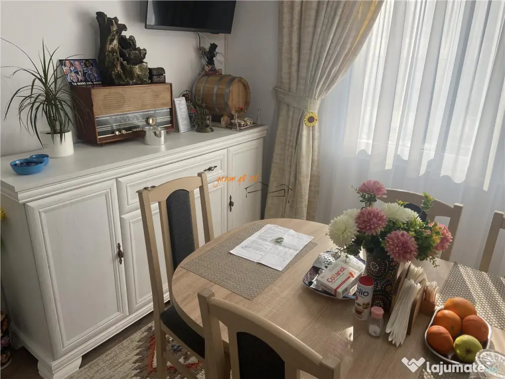 Casa de la Dumitresti , parter si etaj , mobilata si utilat 