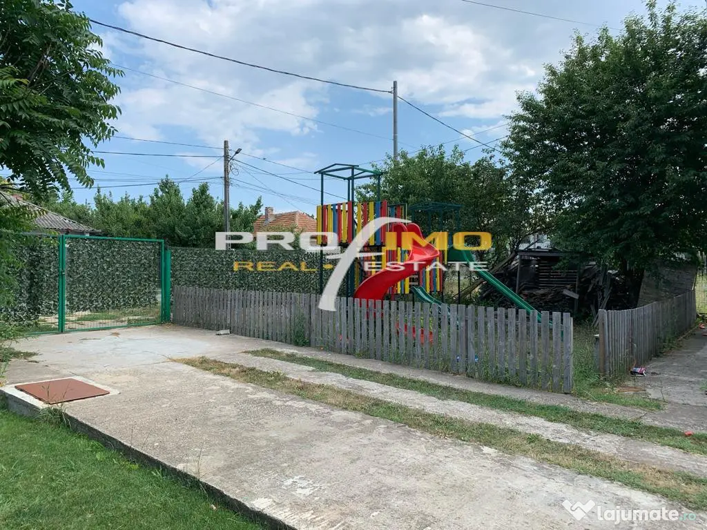 Afacere la cheia Pensiune in Costinesti inscrisa in circuitu 