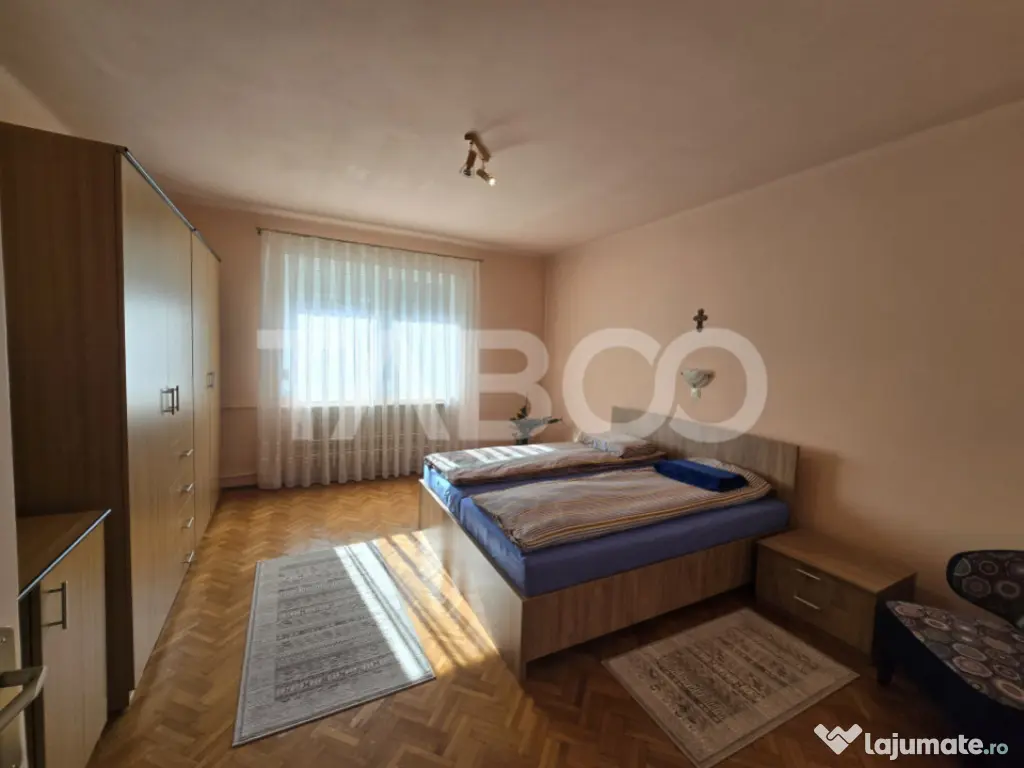 Apartament 4 camere si teren 241 mp in zona Terezian din Sib 