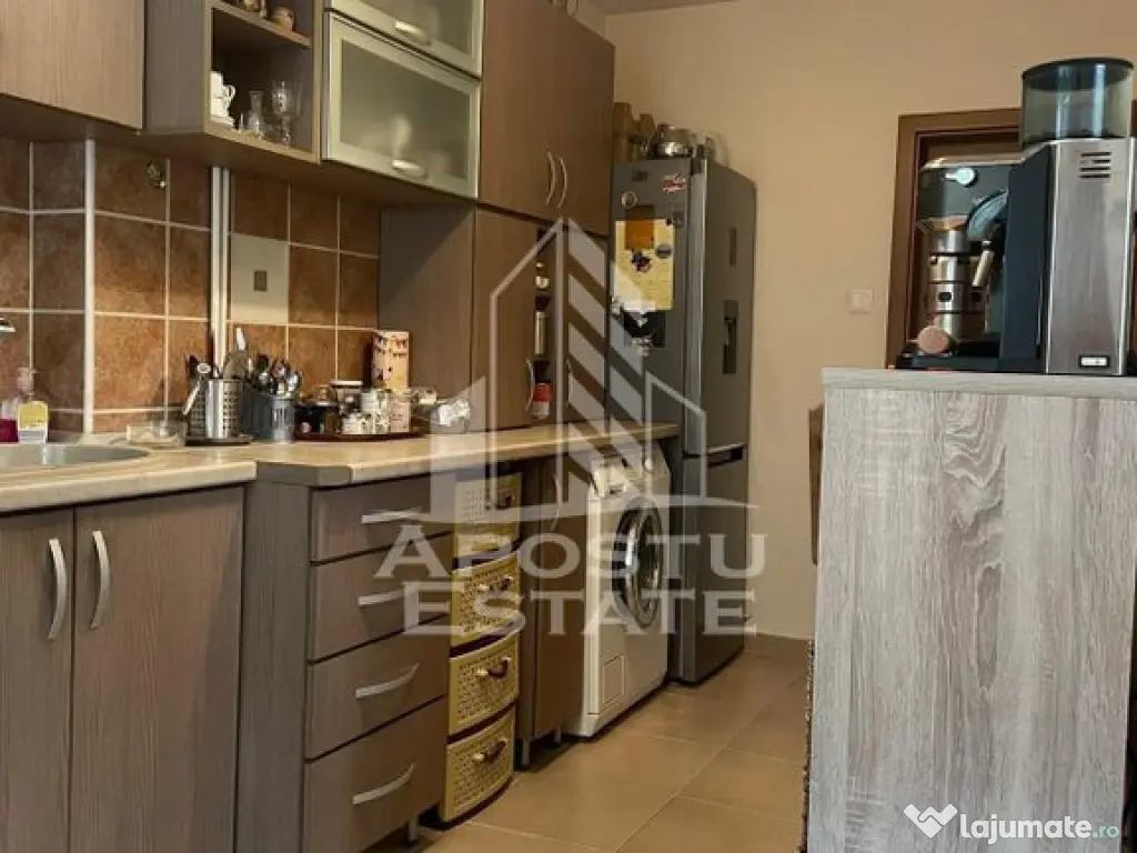 Casa individula cu 4 camere, zona Cetatii 