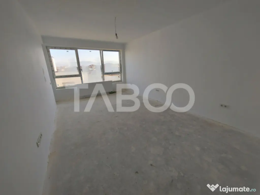 Apartament 2 camere de vanzare balcon loc parcare orientare 