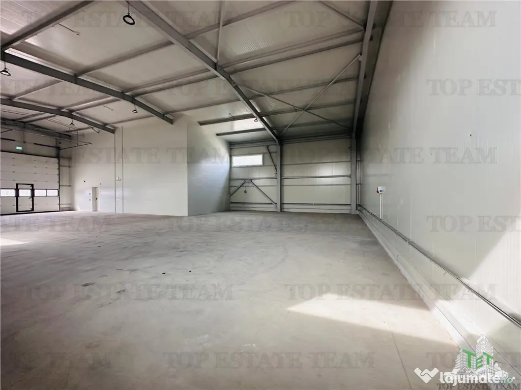 4 Hale Industriale, suprafata constructie 425mp, teren 1075,