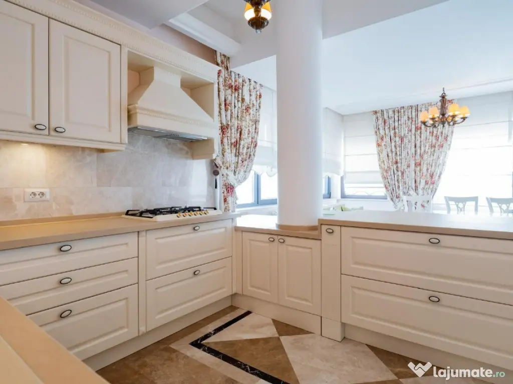 Vanzari apartamente in statiunea Mamaia