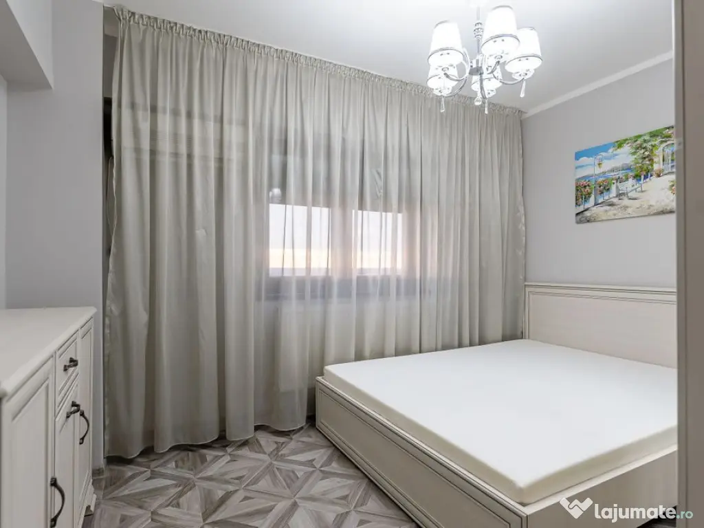 Apartament modern cu 3 camere în Piața Spitalului 