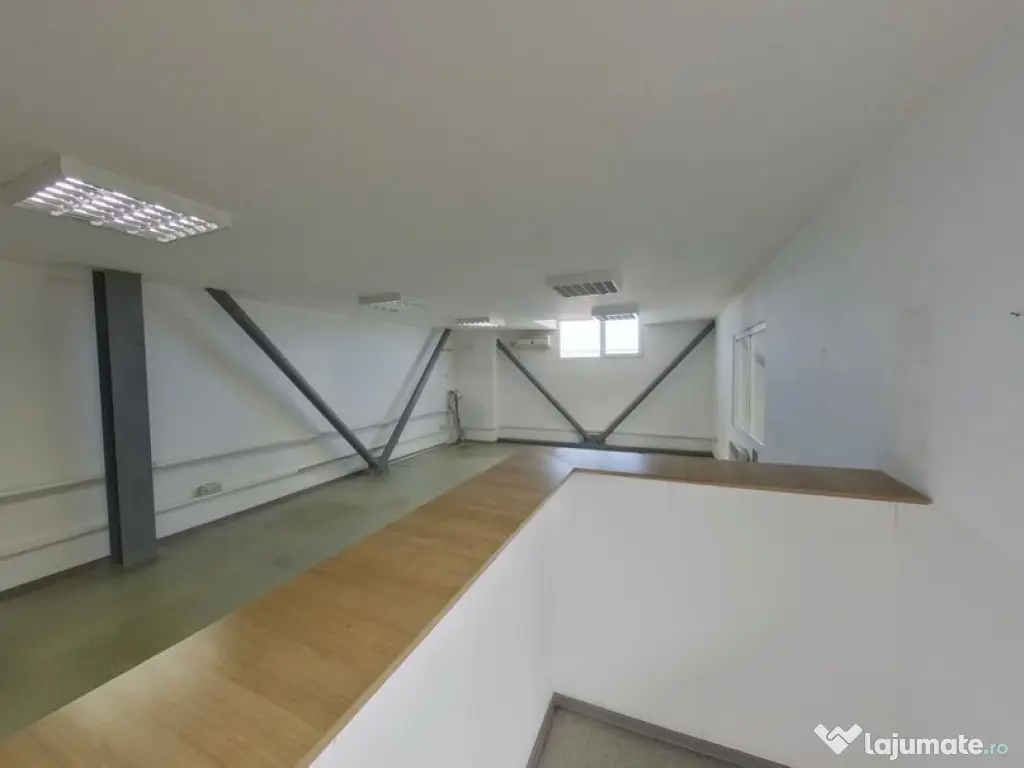 Hală industrială de vânzare 1857 mp 