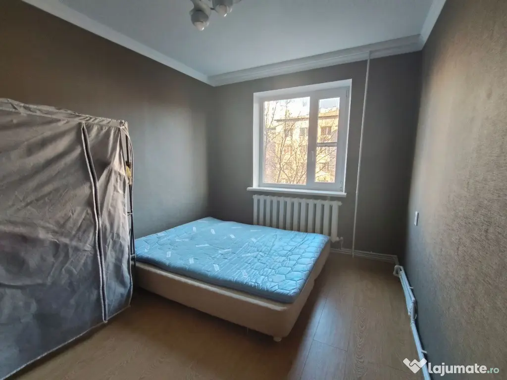 Apartament cu 2 amere in zona Racadau 