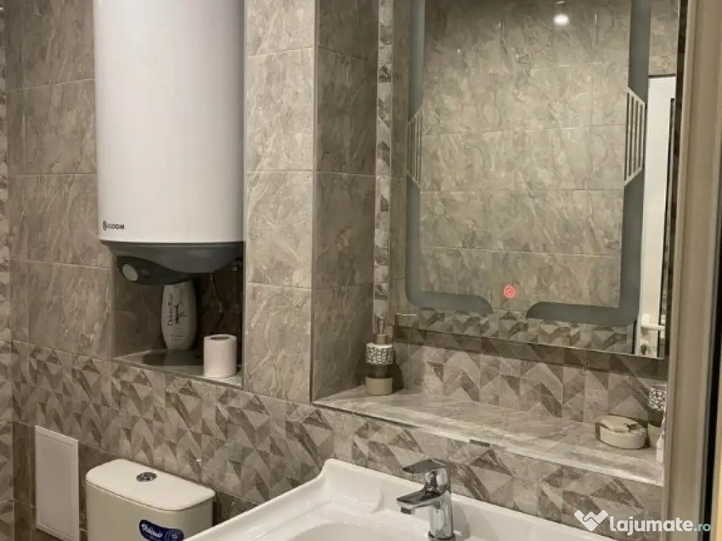 Se inchiriaza garsoniera in zona Florilor