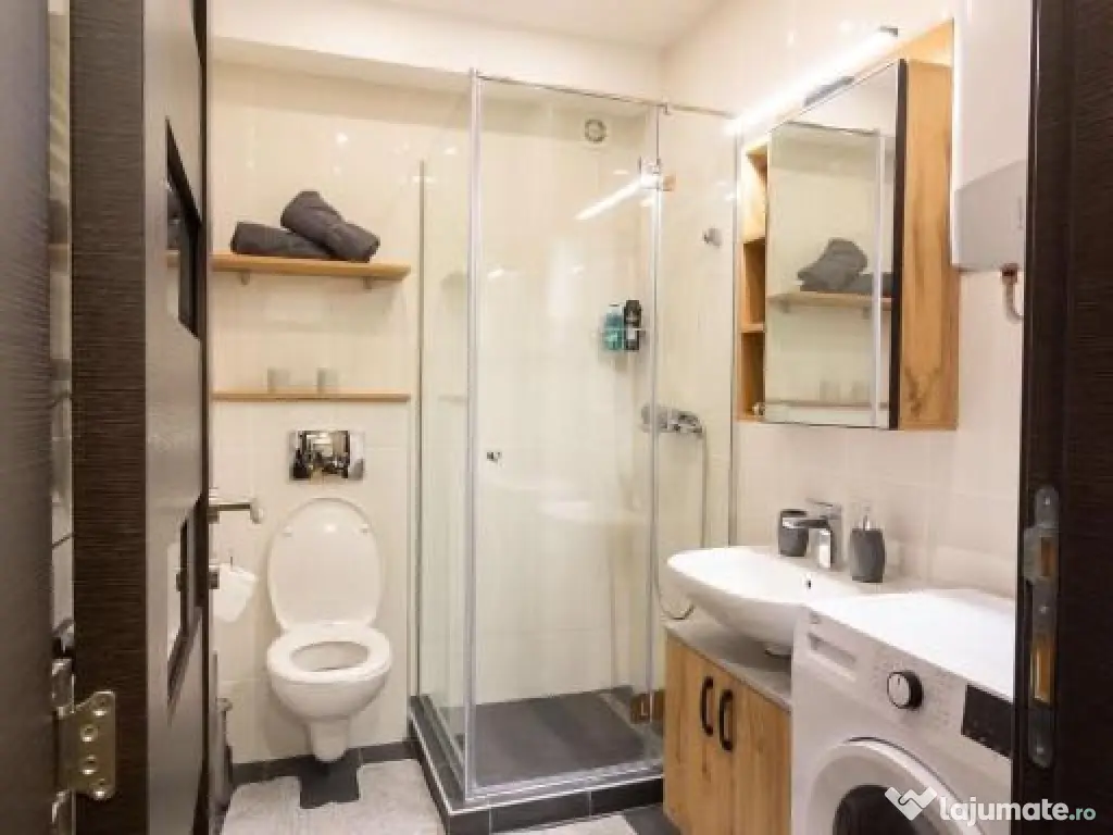 Garsoniera de inchiriat Tractorul