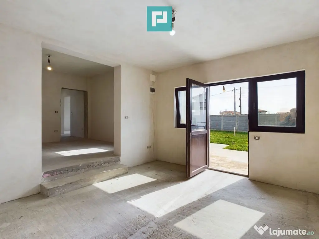 Casă la gri în Livada 