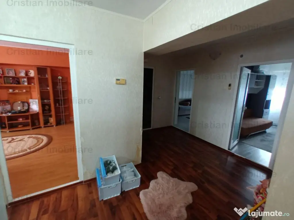 DECOMANDAT MOBILAT ! 3 cam Confort1 etaj intermediar Viziru