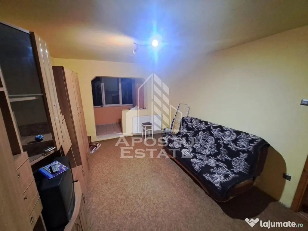 Apartament cu o camera in zona Steaua, centrala termica