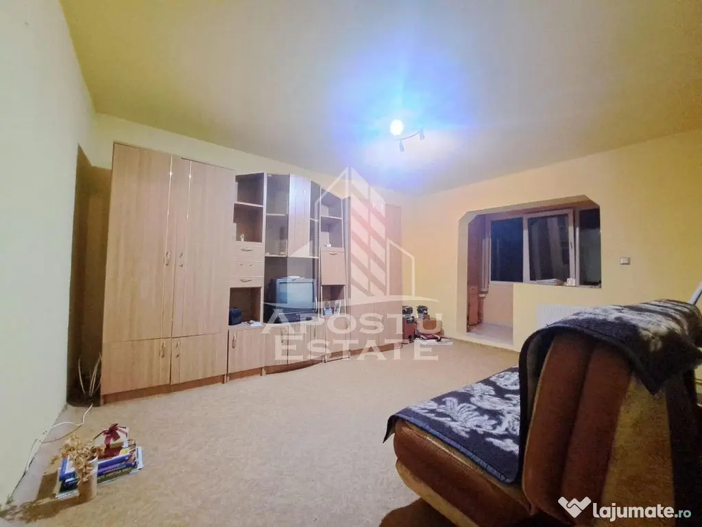 Apartament cu o camera in zona Steaua, centrala termica