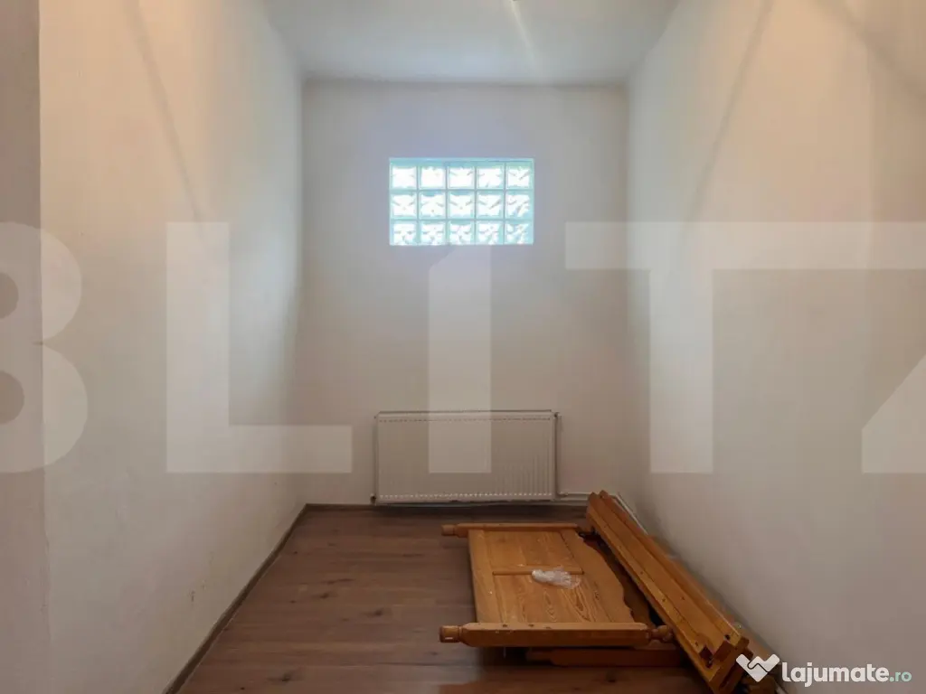 Apartament cu 3 camere, 70 mp, zona Cetatii