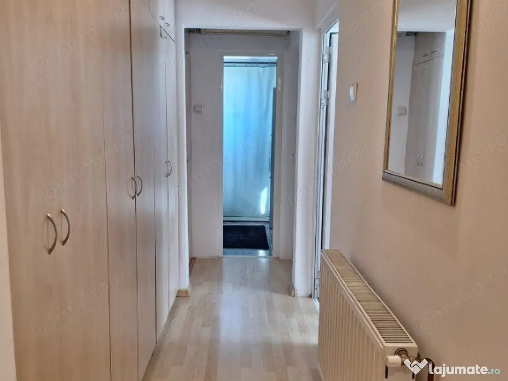 Apartament cu 3 camere de vanzare Bartolomeu 