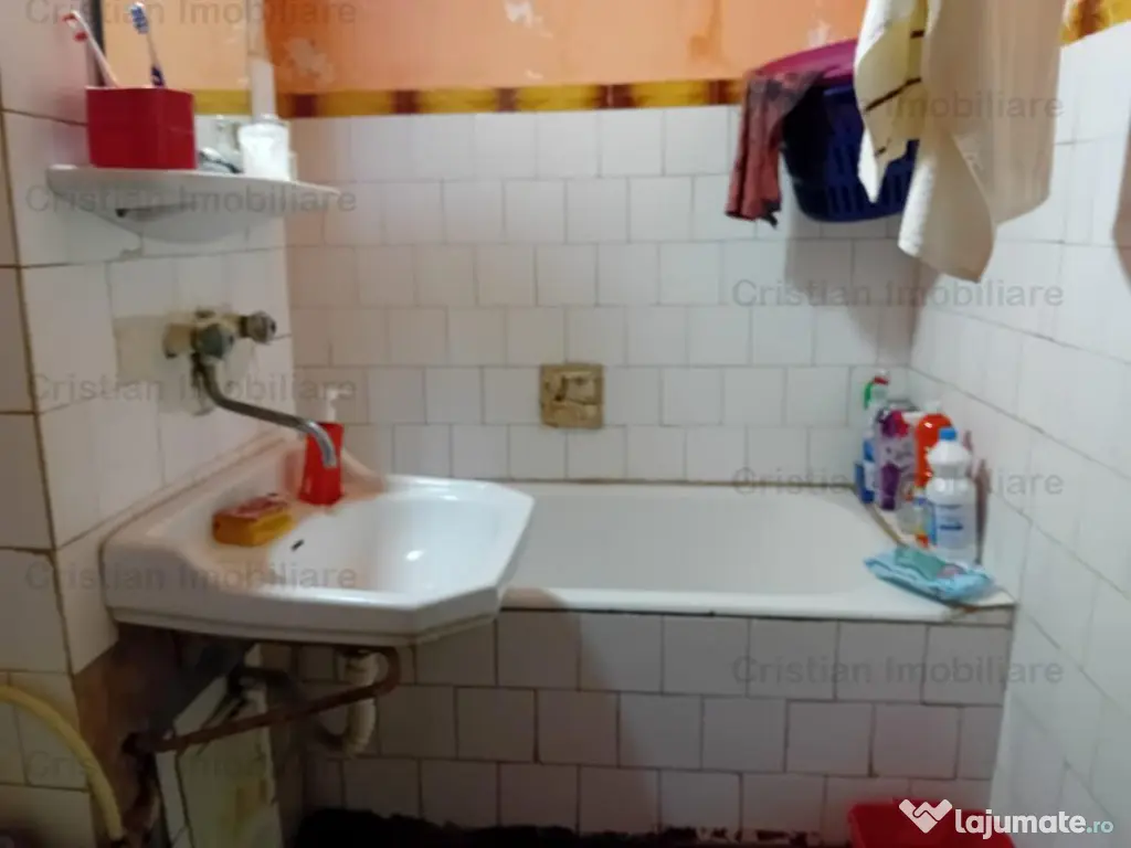 Confort 1 Decomandat 2 cam 50mp etaj 2/4 Viziru 3 