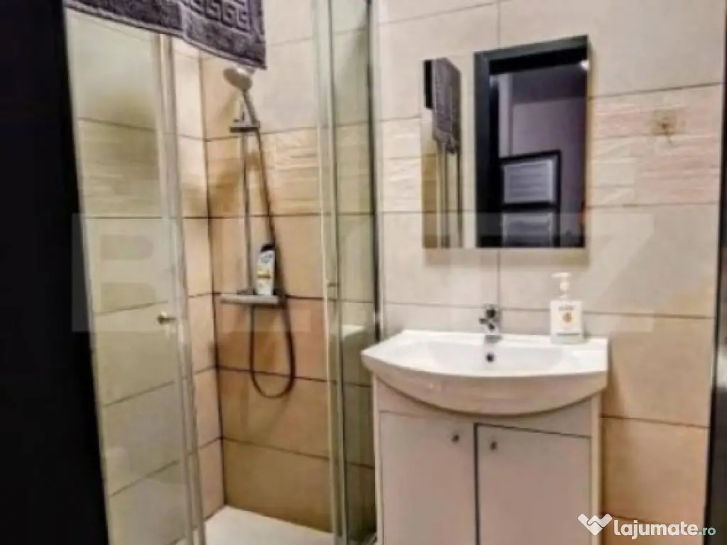 Garsoniera moderna de vanzare, 38 mp, in zona Centrul Istori