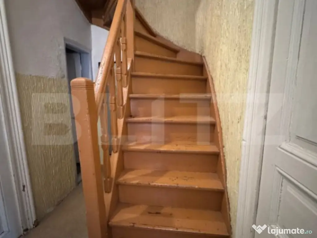 Casa cu 3 camere, 70 mp, zona ultracentrala