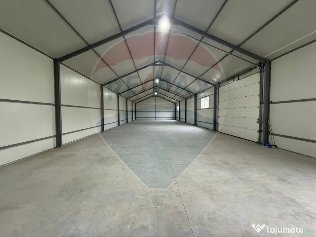 Hala de 350mp de închiriat 