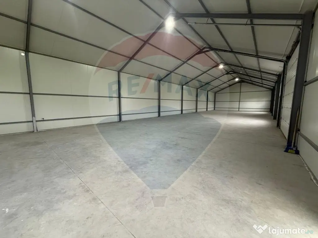 Hala de 350mp de închiriat 
