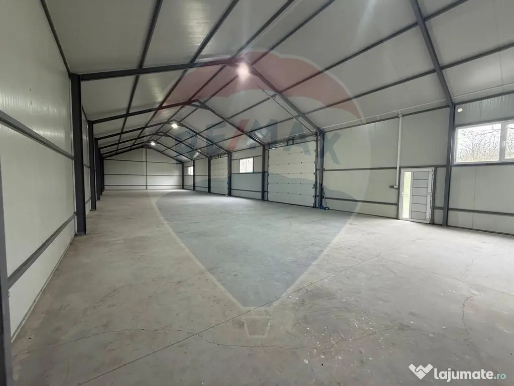 Hala de 350mp de închiriat 