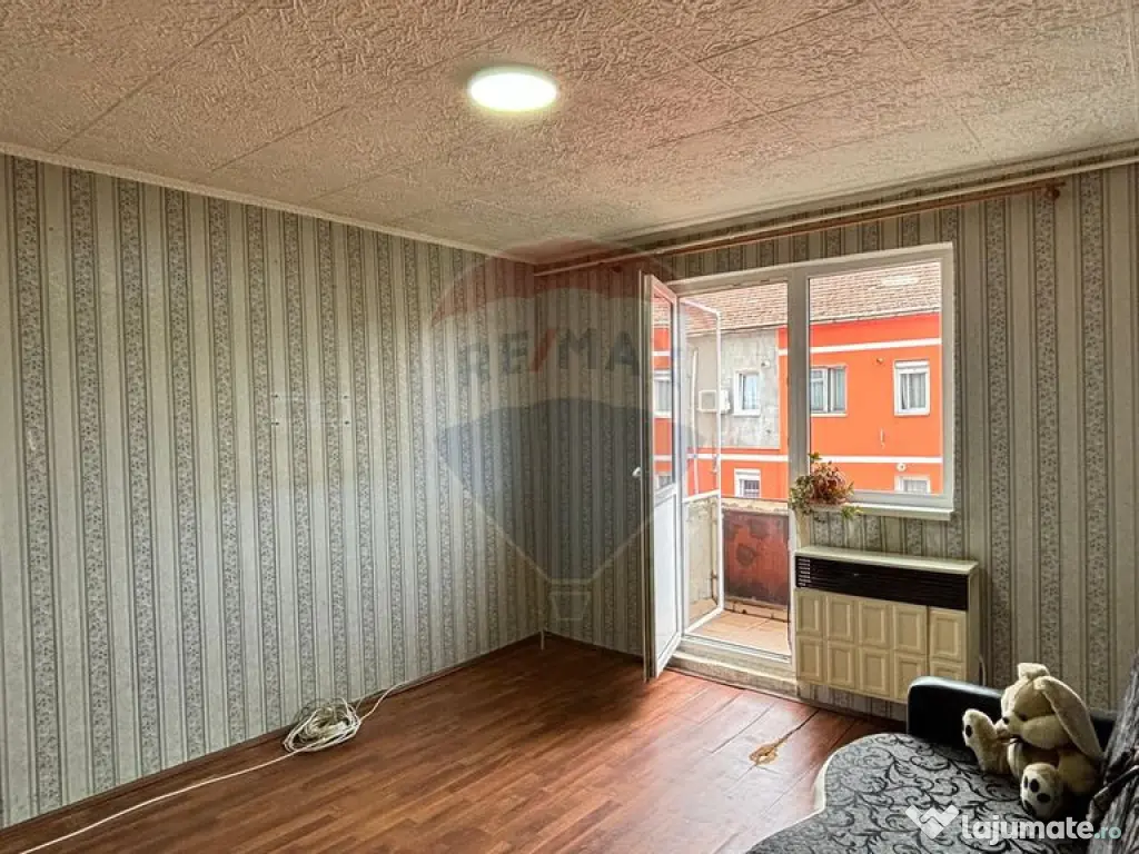 Apartament cu 2 camere, zona Vitrometan (Rubinului) 