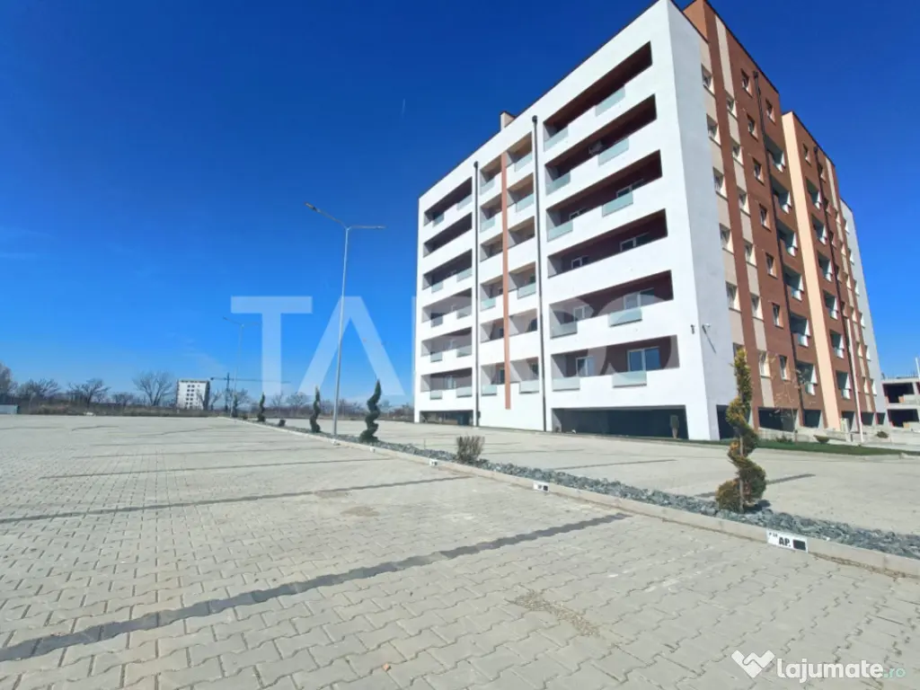 Apartament 3 camere - etaj 1 - incalzire in pardosea si loc 