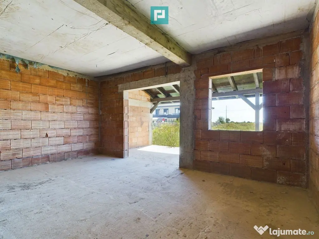 Duplex în Moșnița Nouă, în spate la Castel