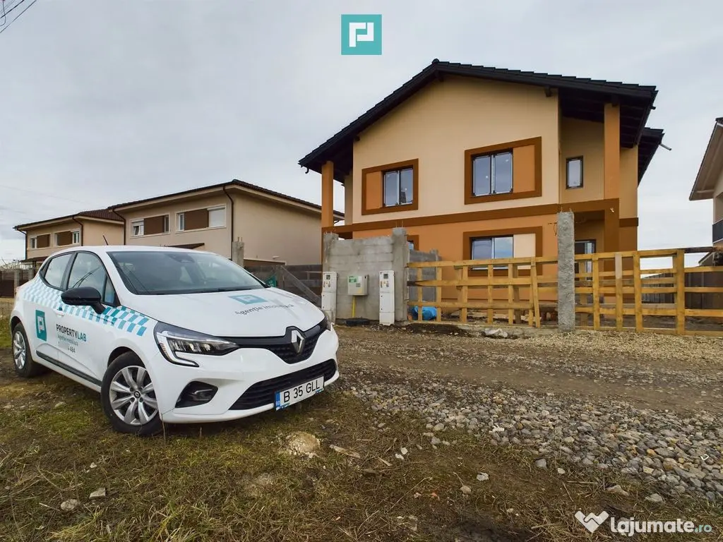 Duplex în Moșnița Nouă, în spate la Castel