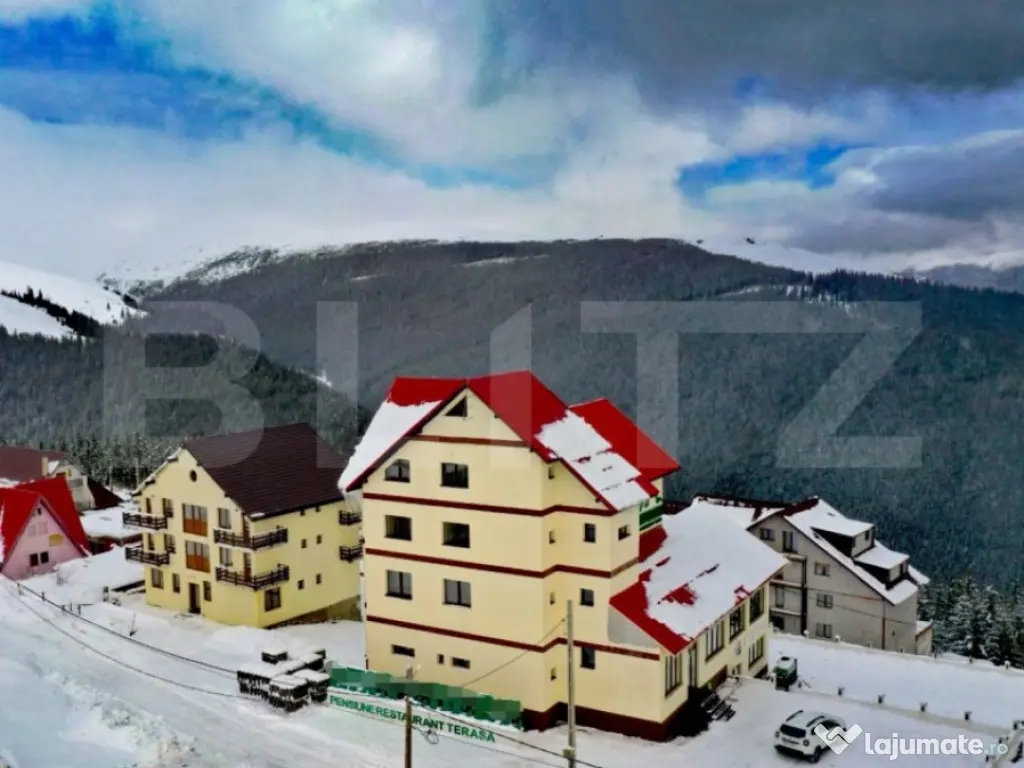 Pensiune D+P+2E cu restaurant + terasa, excelent poziționat