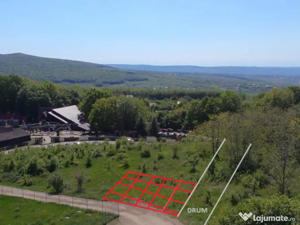 Teren de Vanzare – 850 mp | Petrarie – Burnova | Zona Ve