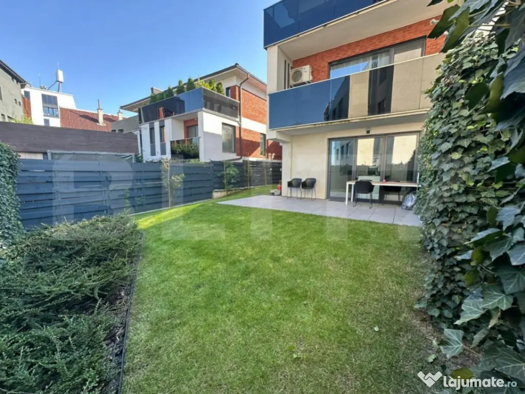 Casa cu 4 camere, 145 mp, zona Andrei Muresanu