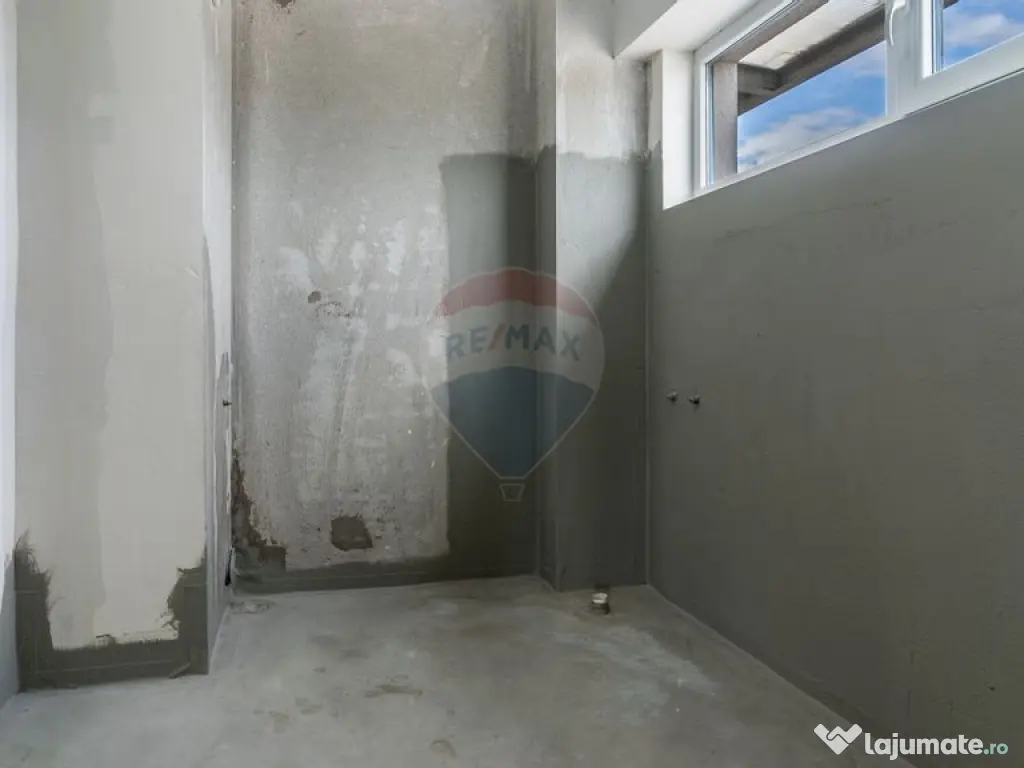 Apartament semifinisat, de Lux, zona semicentrală, 248mp... 