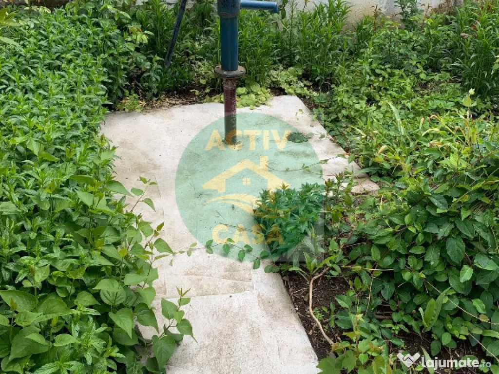 Casa de vanzare, zona Liceului nr.2-Roman