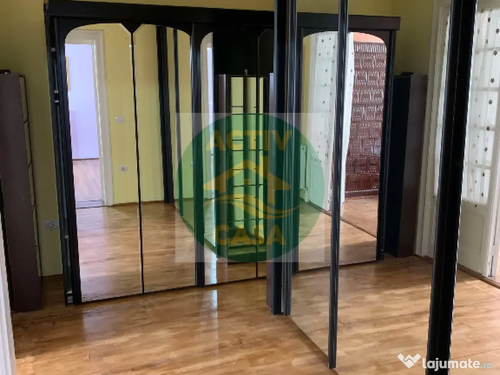 Casa de vanzare, zona Liceului nr.2-Roman